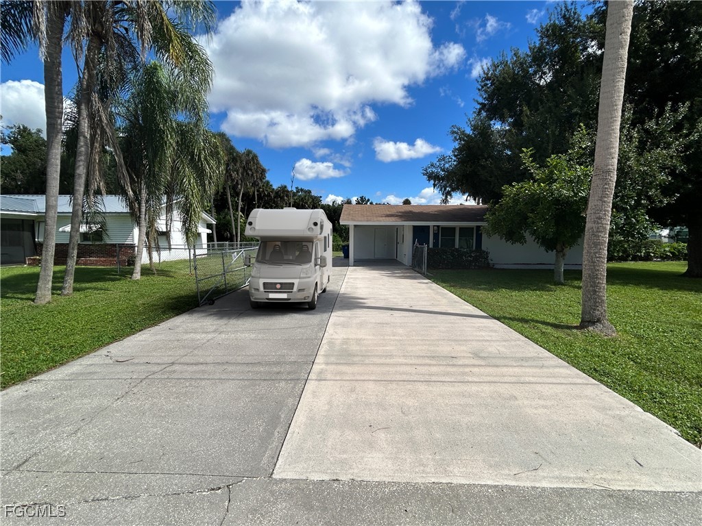 1460 Maranatha Drive