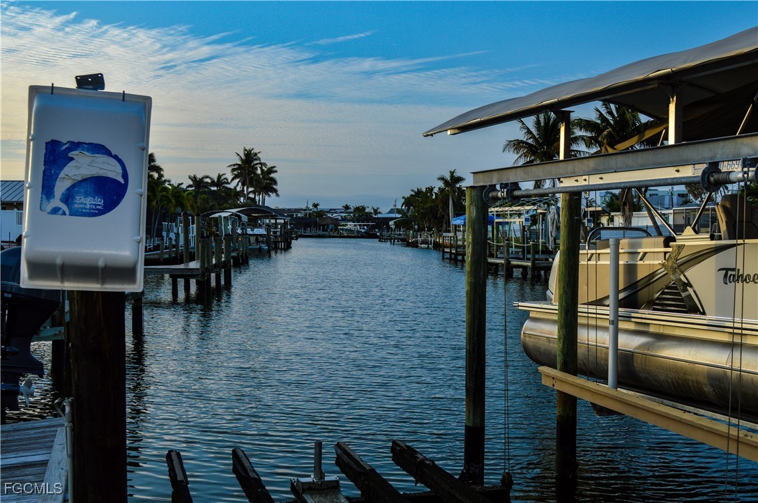 220 Albatross Street