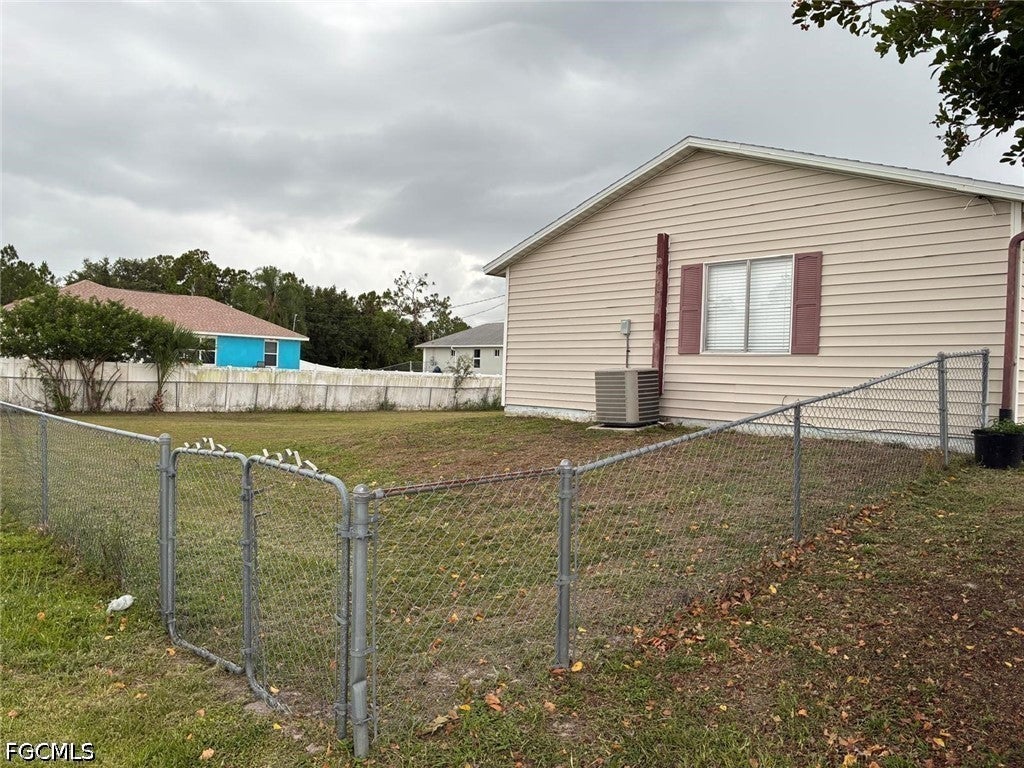 3409 23rd Street W