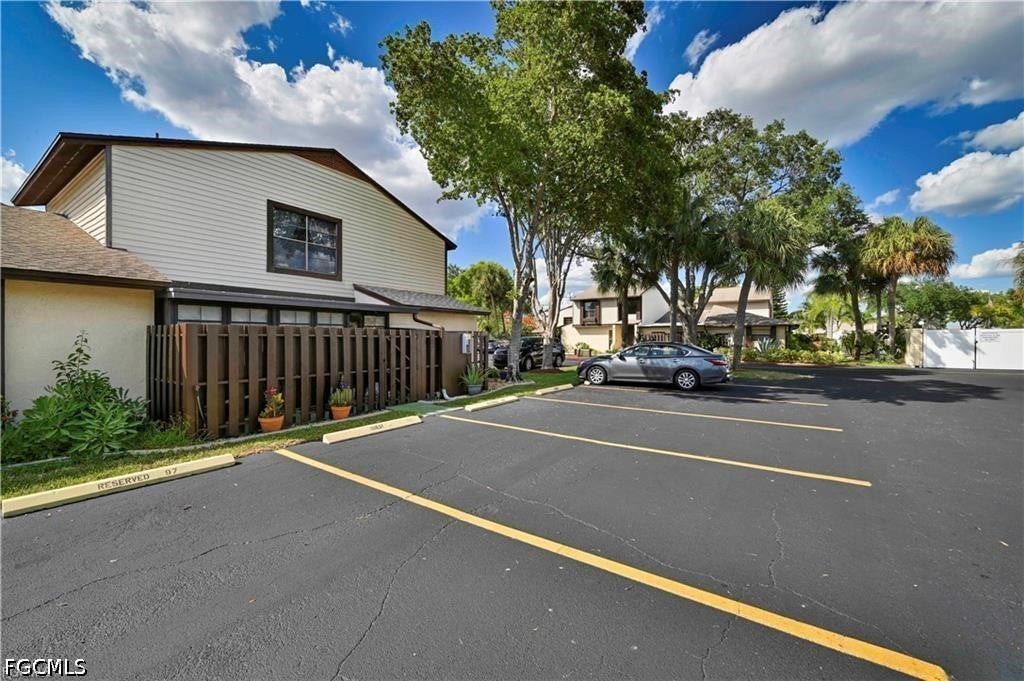 631 SE 12th Avenue 98