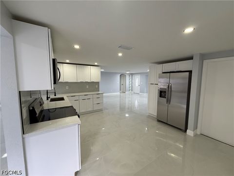 Tiny photo for 2201 Parkview Drive, Fort Myers, FL 33905 (MLS # 2026019003)