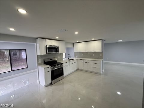 Tiny photo for 2201 Parkview Drive, Fort Myers, FL 33905 (MLS # 2026019003)