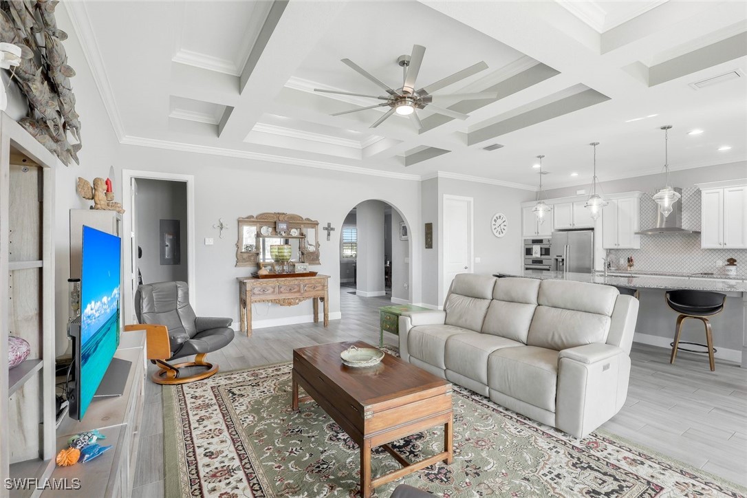 18624 Royal Hammock Boulevard