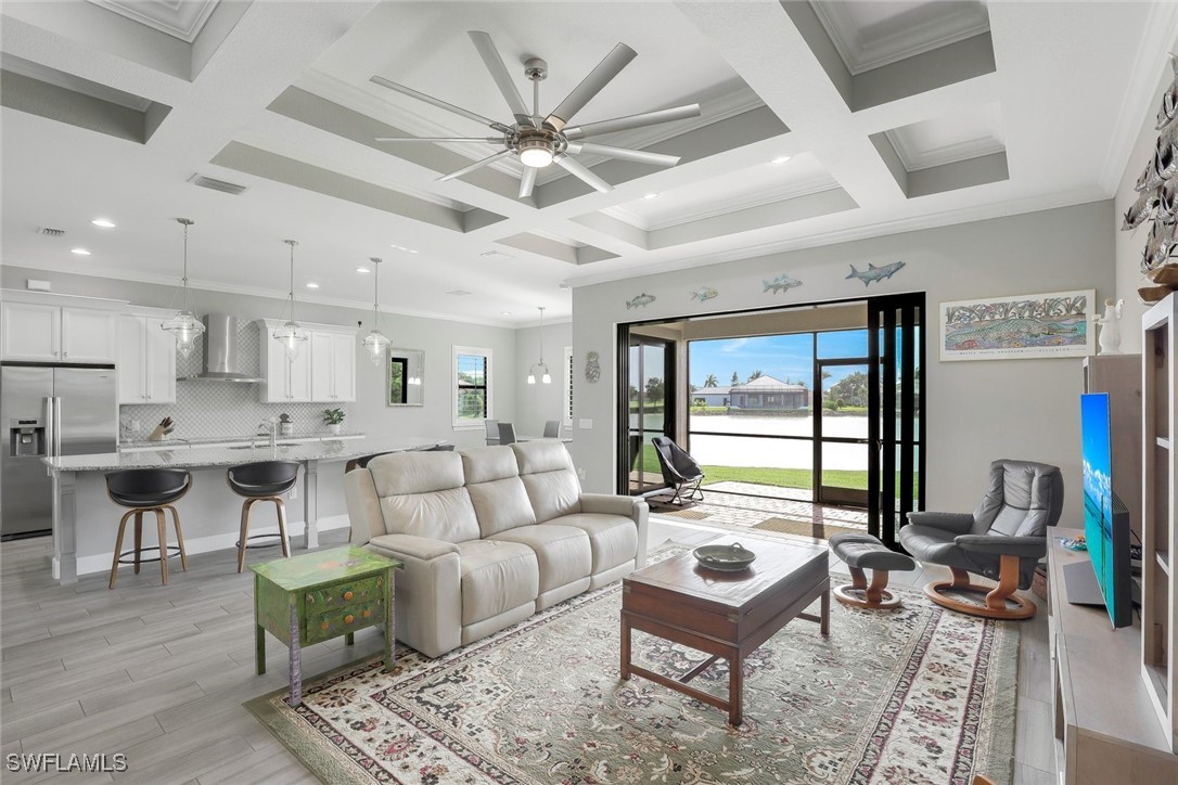 18624 Royal Hammock Boulevard