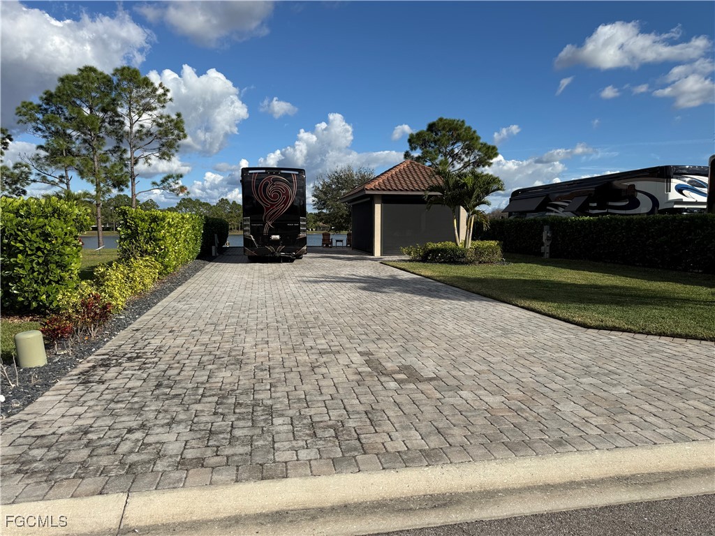 13221 Golden Palms Circle