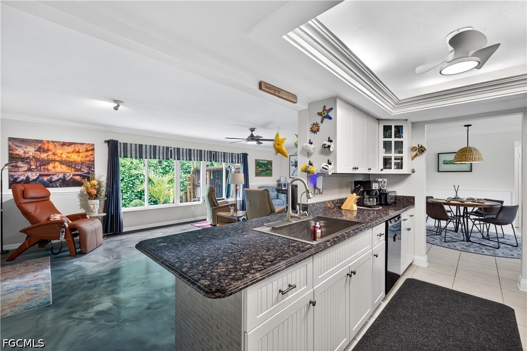 833 N Town And River Drive