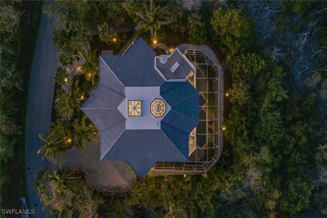 795 Waterside Drive