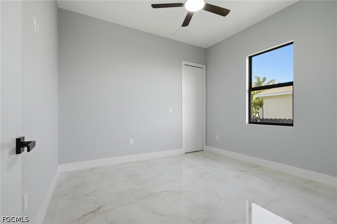 4131 SW 21st Place