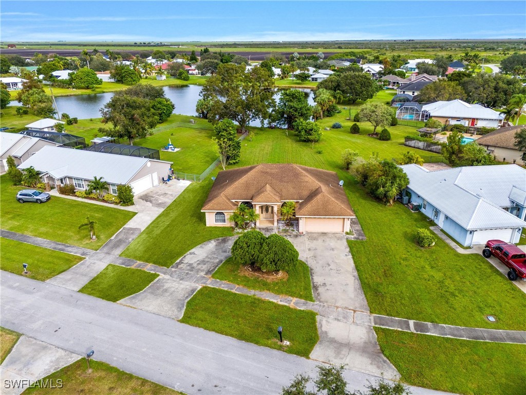 907 sawgrass Street