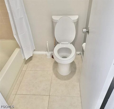 Tiny photo for 506 SE 26th Street, Cape Coral, FL 33904 (MLS # 2026020513)