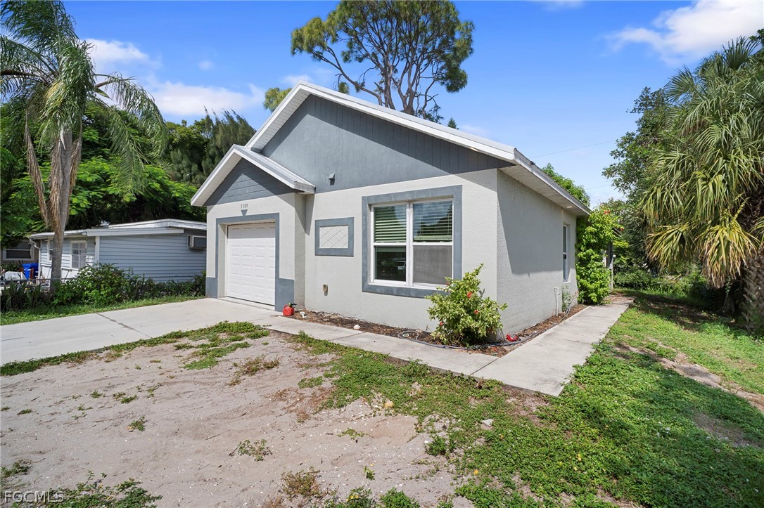 3309 armstrong Court