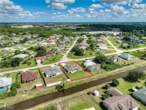 Tiny photo for 1019 Cedartree Avenue, Lehigh Acres, FL 33971 (MLS # 2026026754)