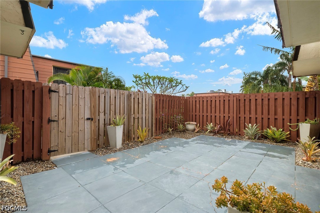 1520 Park Meadows Drive 1