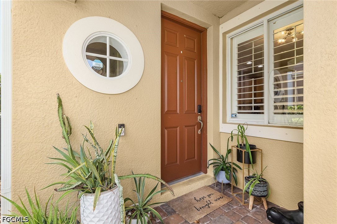 2427 Laurentina Lane
