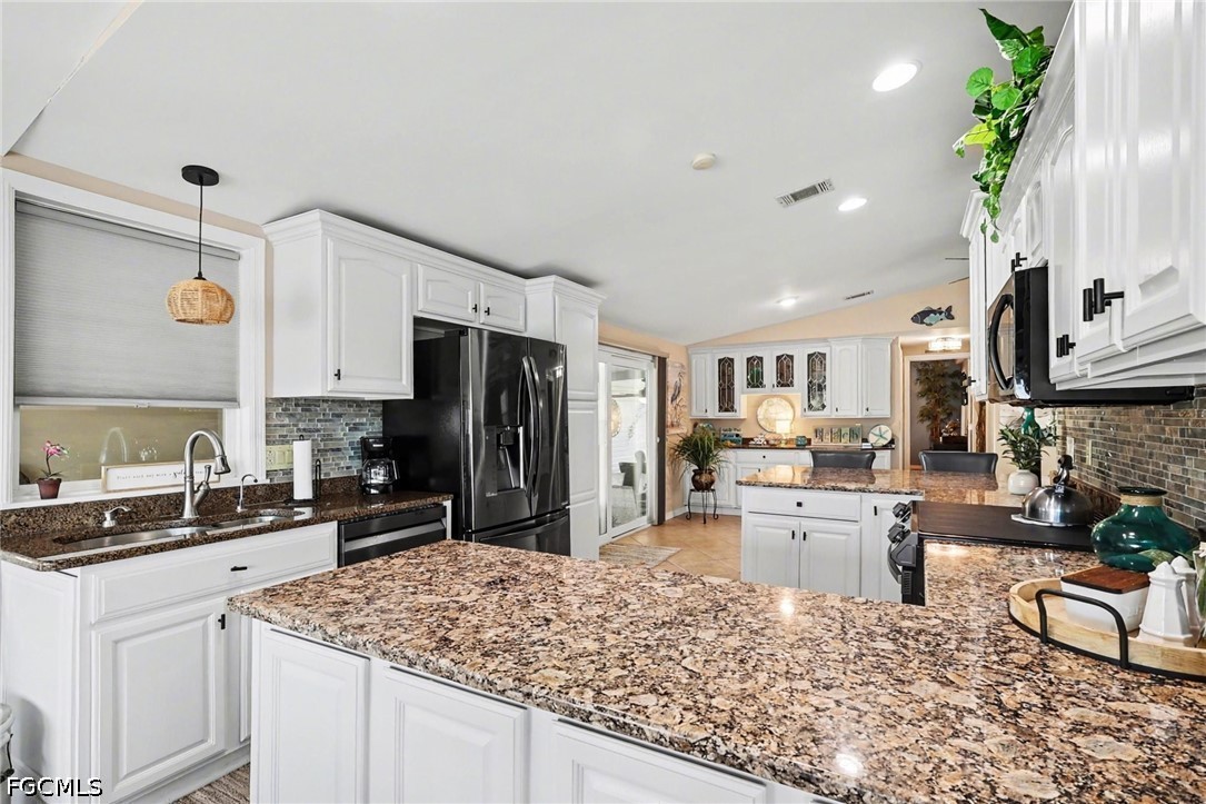 11111 Bayside Lane