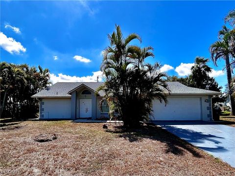 310 SE 29th Terrace Cape Coral FL 33904