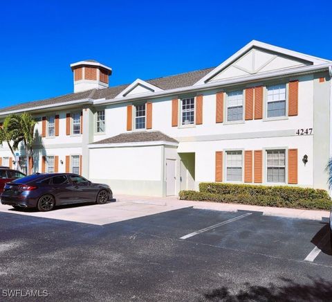 4247 Liron Avenue 104 Fort Myers FL 33916