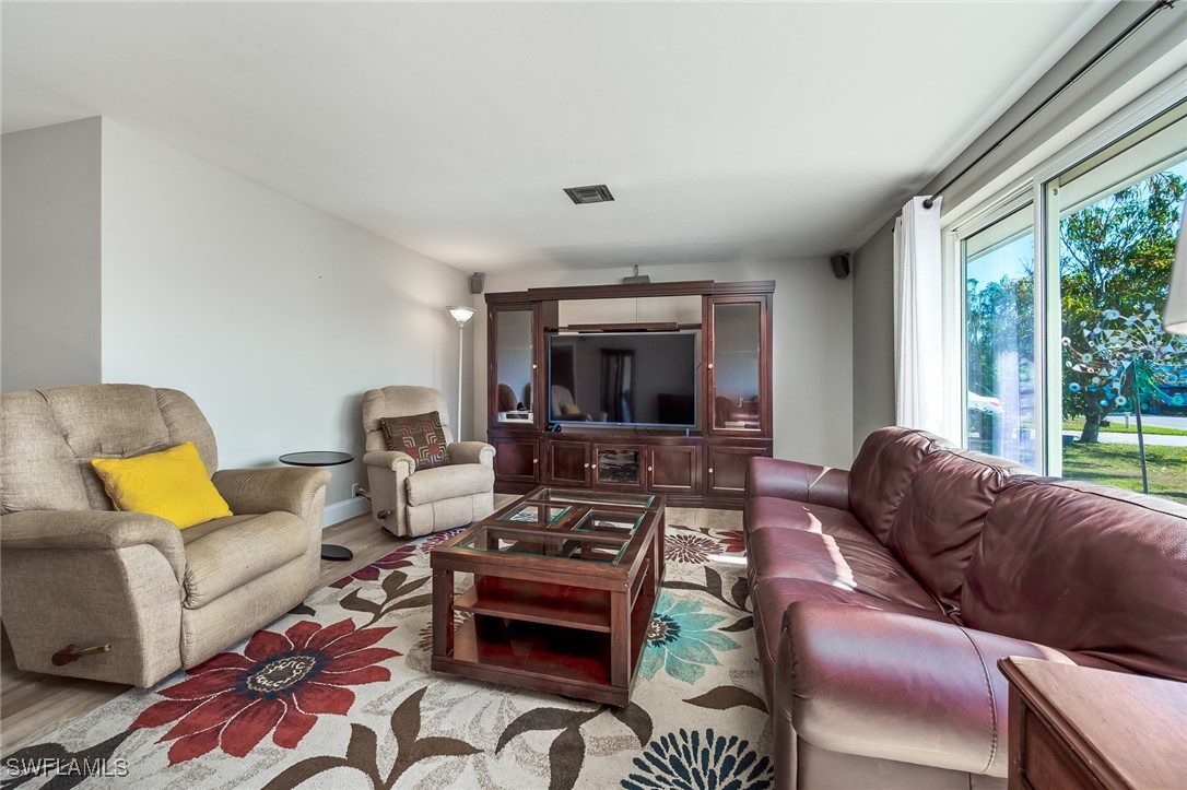 5052 Fairfield Drive