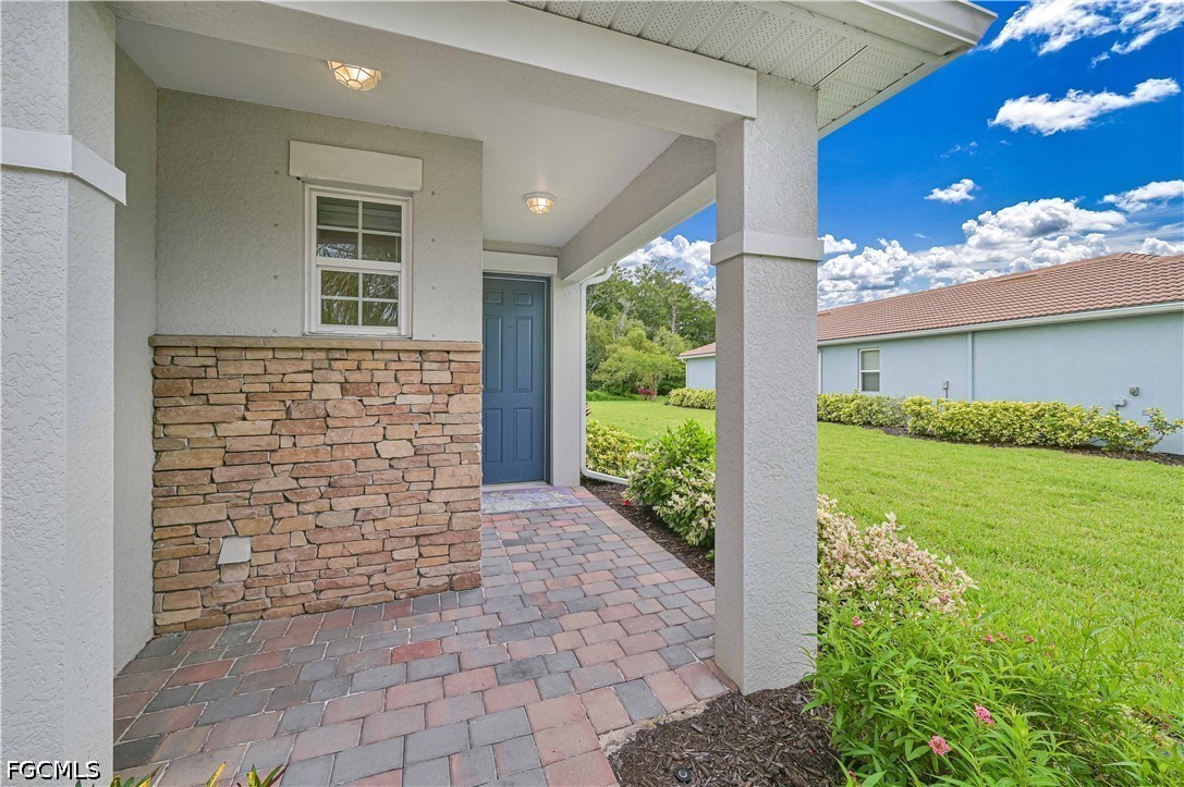 15169 Ligustrum Lane
