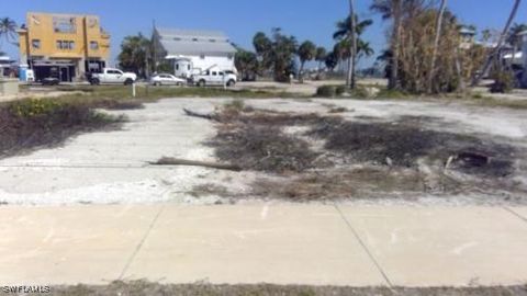521 Estero Boulevard Fort Myers Beach FL 33931