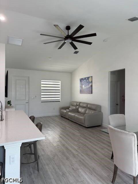 8041 Sherwood Circle
