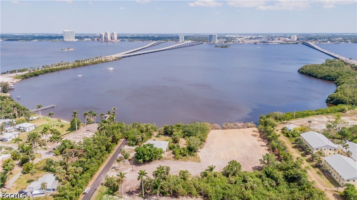 1059 River Road