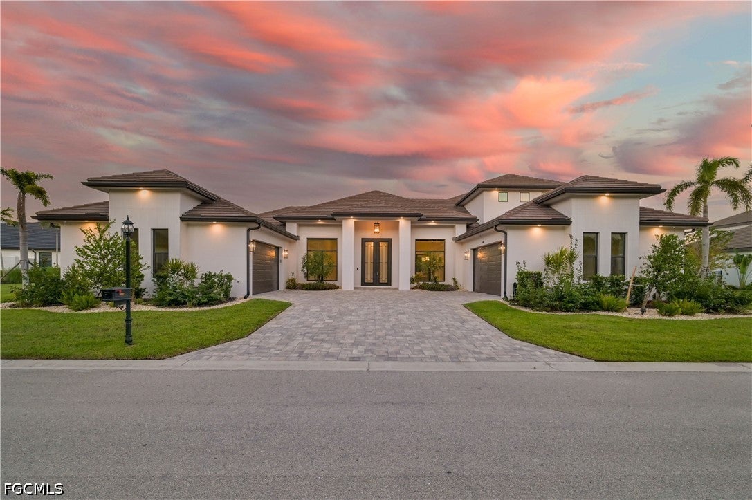 6087 Tarpon Estates Boulevard
