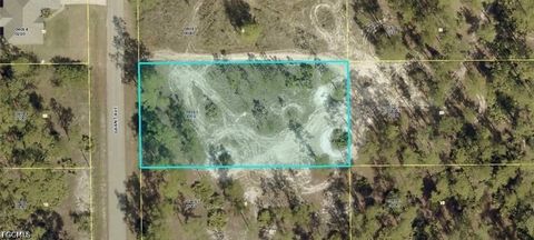 Photo of 914 GRANT Avenue, Lehigh Acres, FL 33972 (MLS # 2026019825)