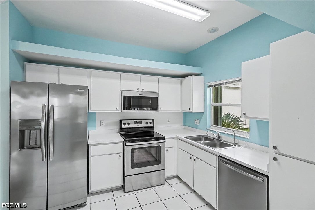 10708 Blue Bimini Circle