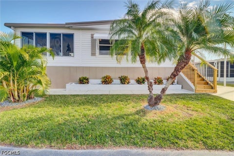 Photo of 227 Tangerine Drive, Fort Myers, FL 33905 (MLS # 2026039435)