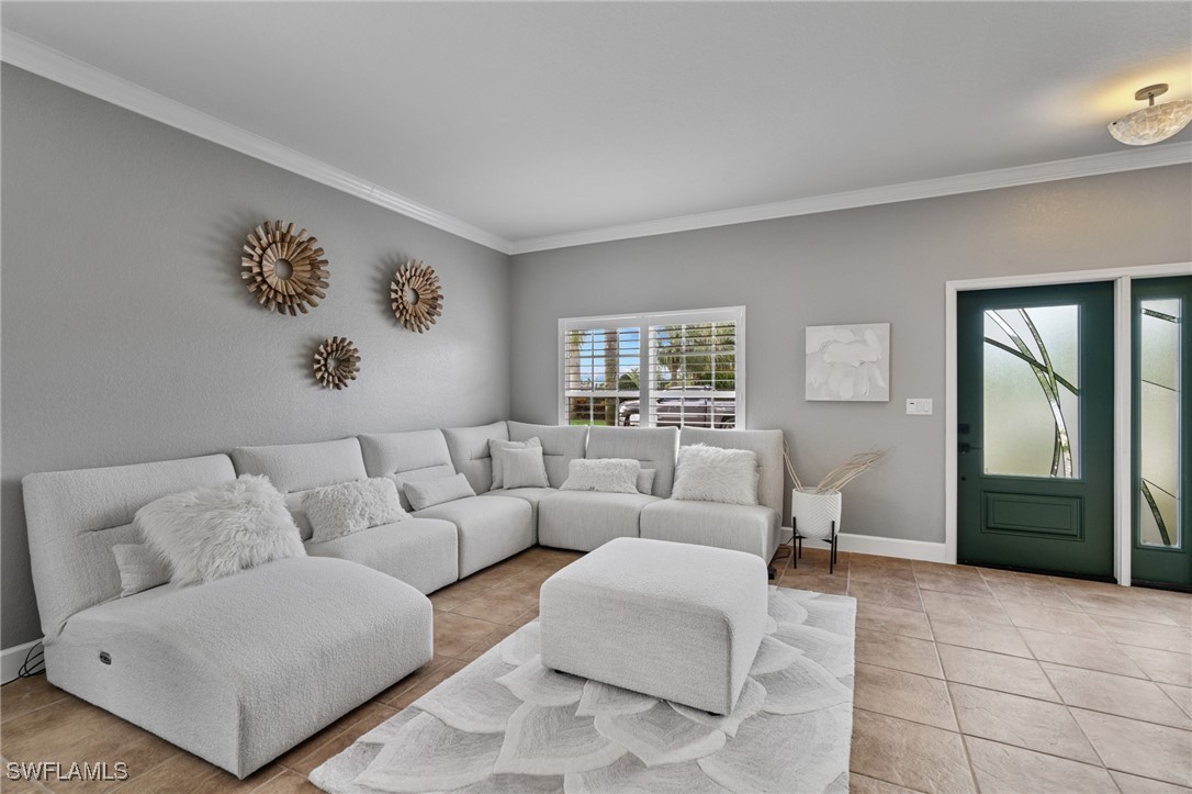 9670 Gladiolus Preserve Circle