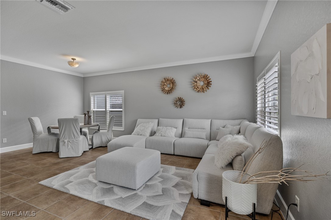 9670 Gladiolus Preserve Circle