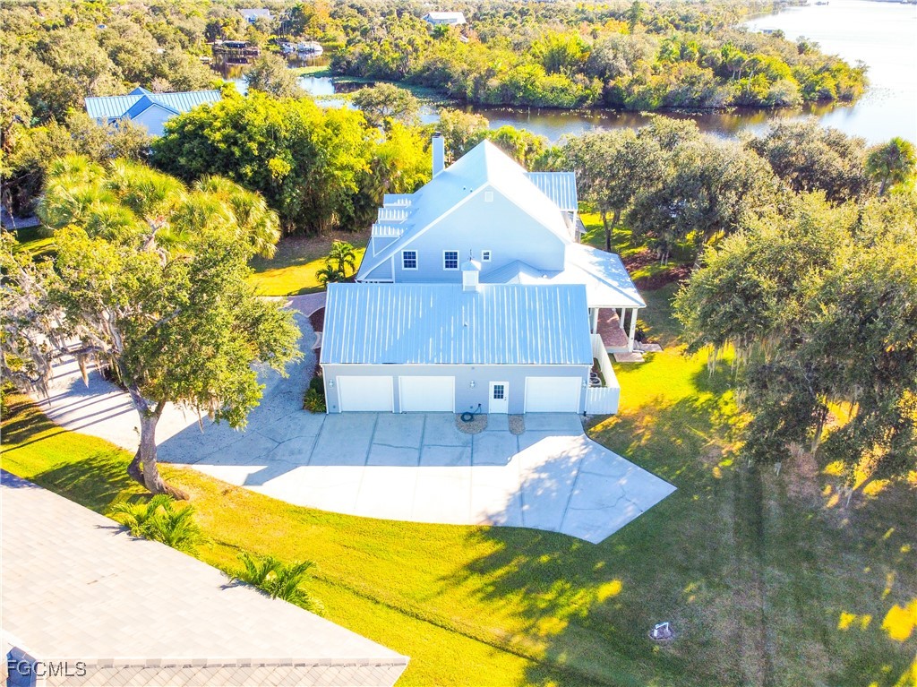 16470 Oakview Circle