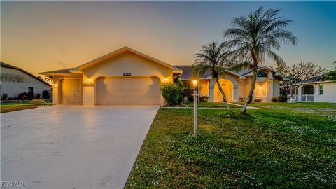 4104 SW 1st Place Cape Coral FL 33914