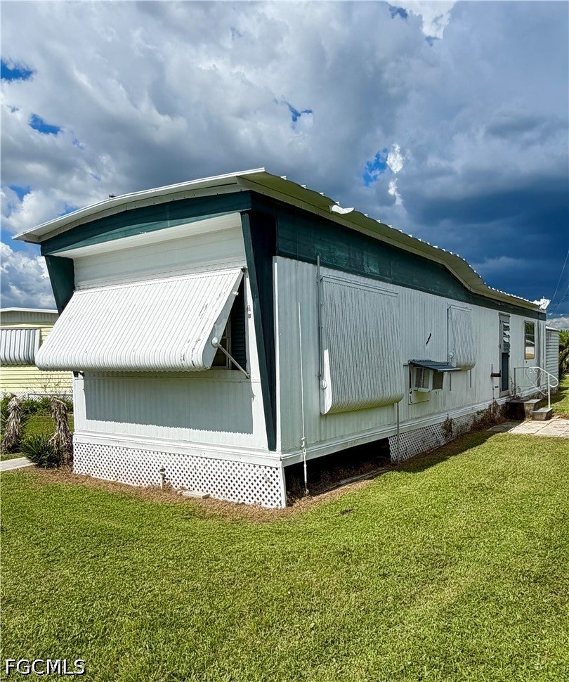 2012 S Olga Drive 5