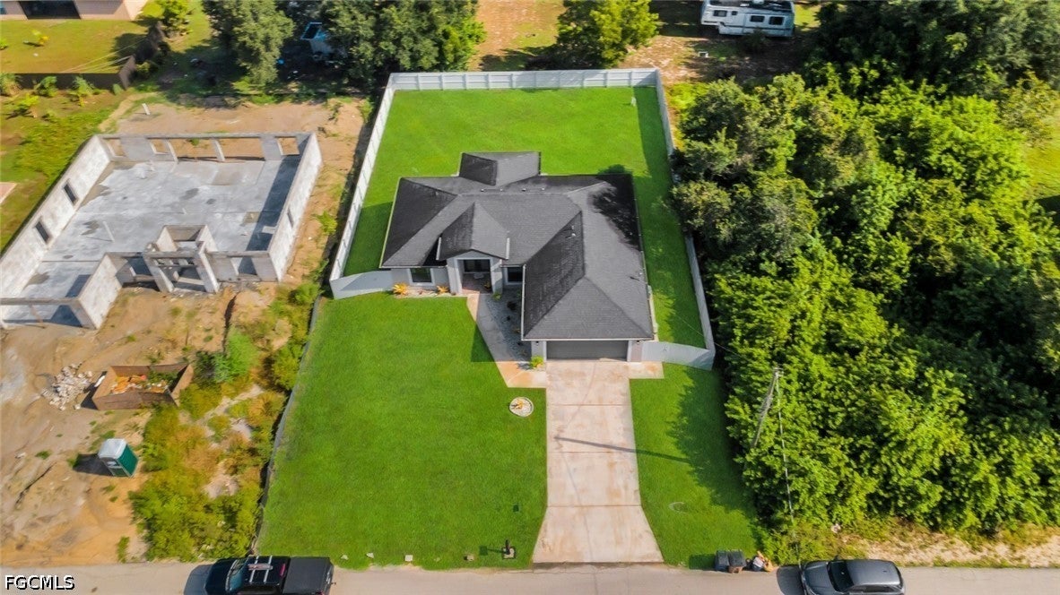 4014 6th Street W