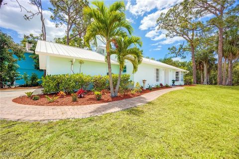 3925 Riviera Circle Bonita Springs FL 34134