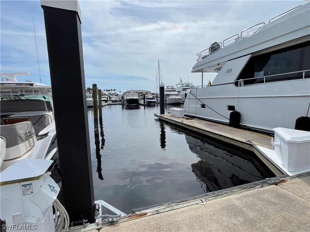 48' BOAT SLIP AT GULF HARBOUR F-15