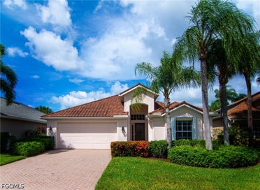 9124 Shadow Glen Way Fort Myers FL 33913