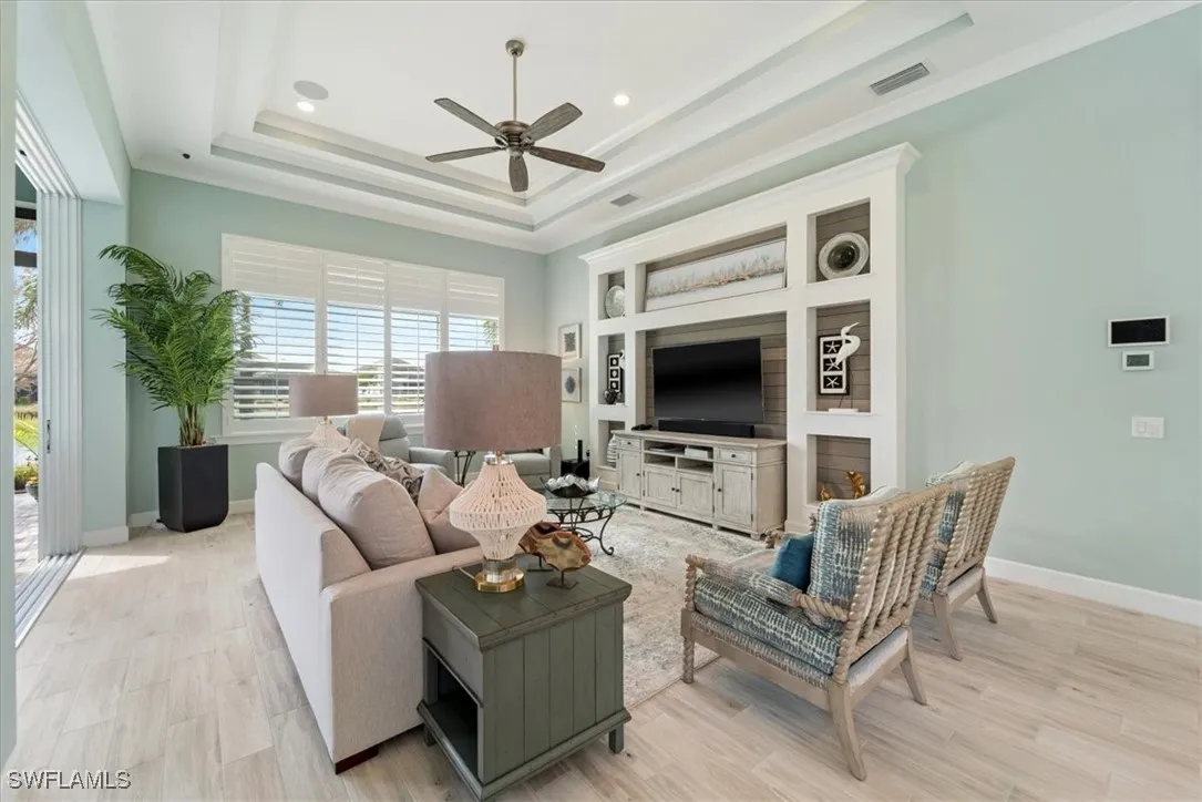 Naples, Florida 34113, United States, 4 Bedrooms Bedrooms, ,5 BathroomsBathrooms,Residential,Pending,131550