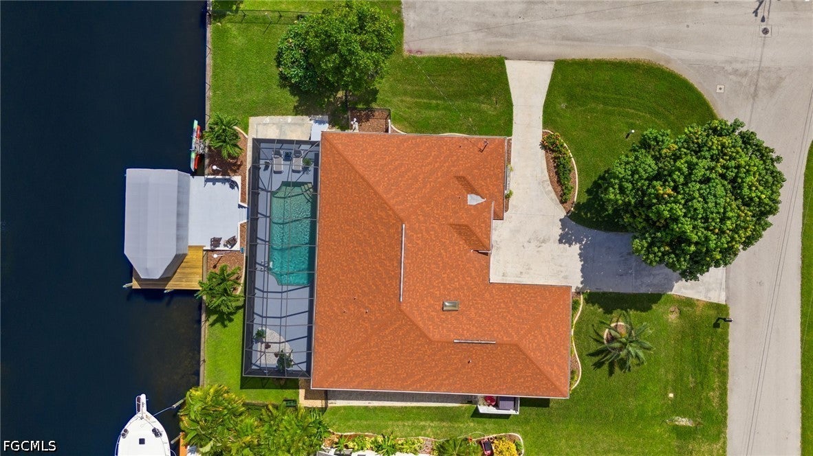 2223 SE 10th Lane