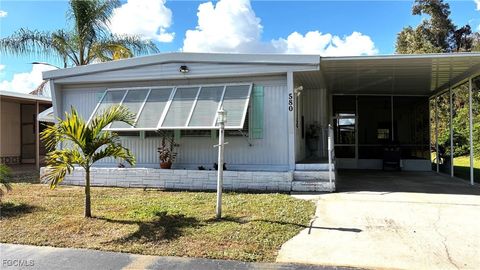 580 Winning Way North Fort Myers FL 33917