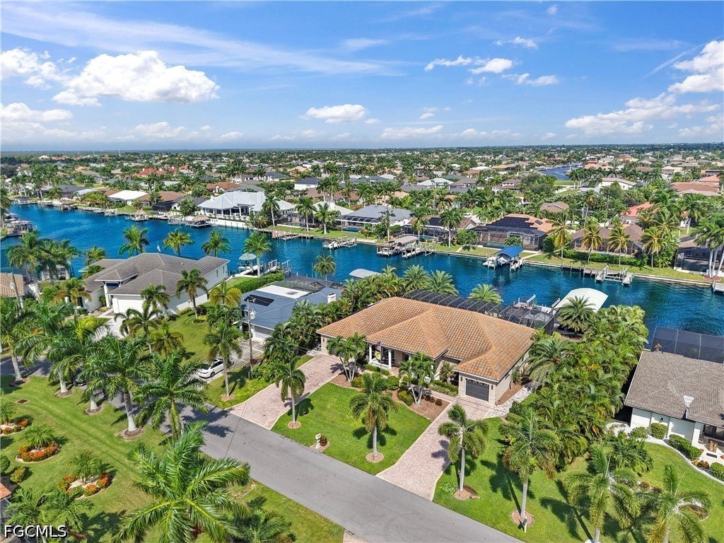2213 SW 52nd Street