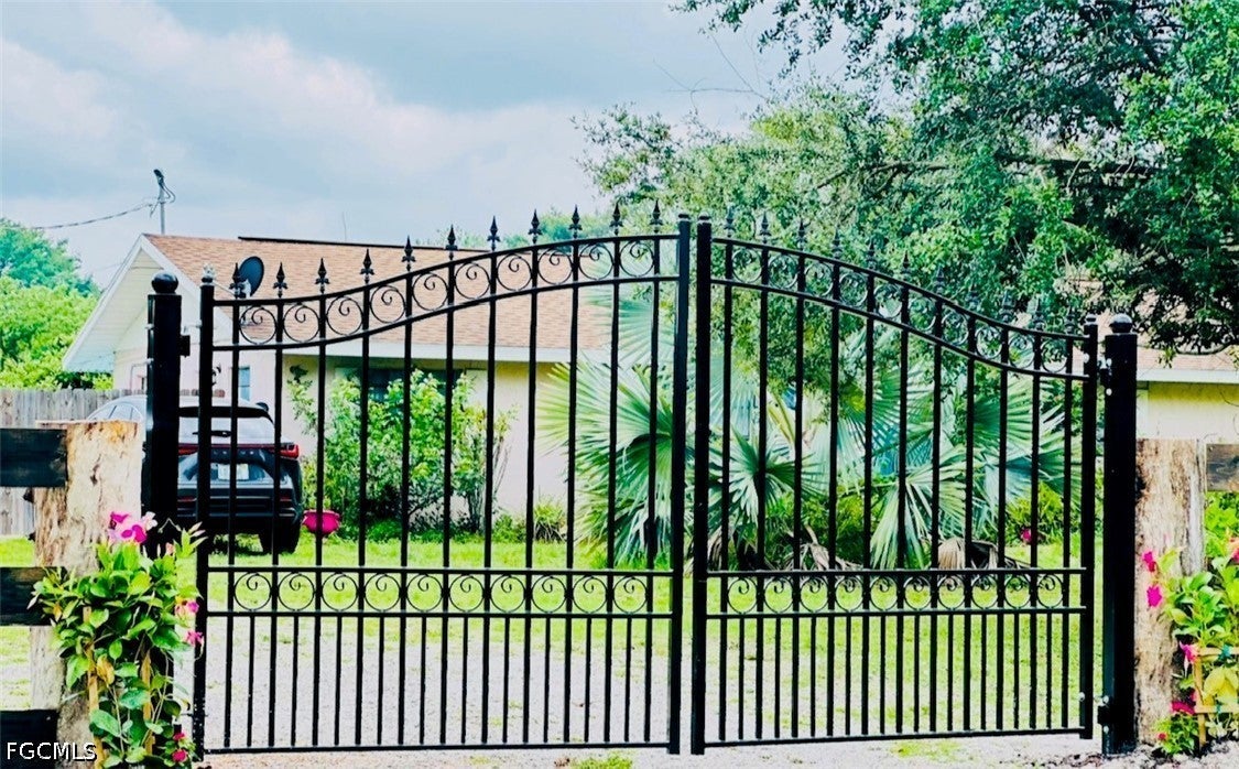 455 Trader Road