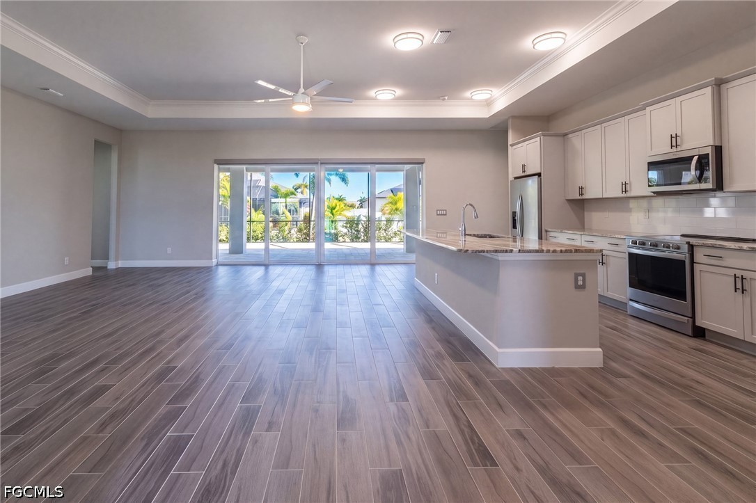 713 NW 37th Avenue