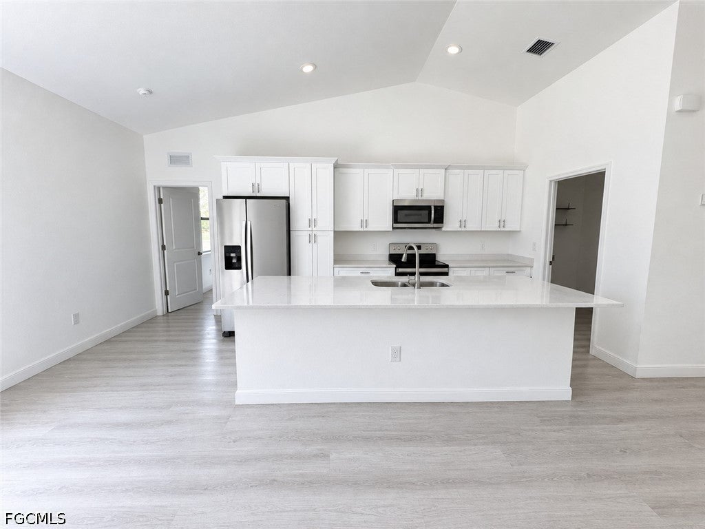 6045 Keystone Circle