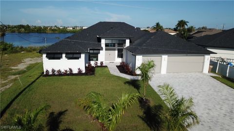 702 NW 30th Place Cape Coral FL 33993