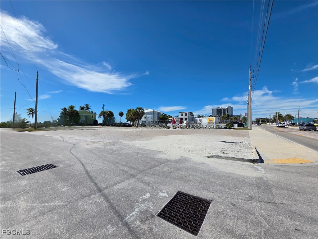 2450 Estero Boulevard