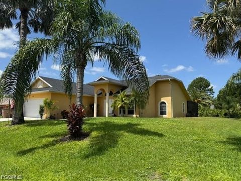 403 Poinsettia Avenue Lehigh Acres FL 33972