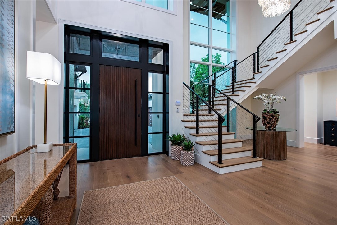 3300 Gin Lane